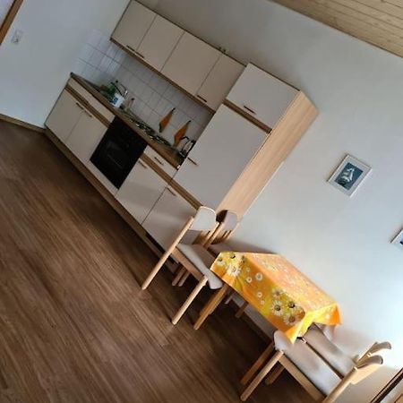 Gemuetliche Ferienwohnung Am Waldrand 엘제스버그 외부 사진